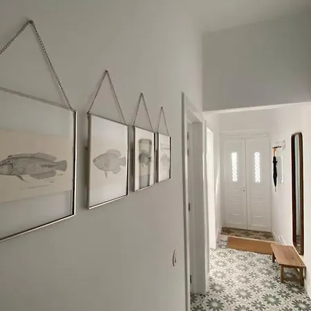 Сasa de vacaciones Casawolhao Liberdade Maison De Pecheur Avec Toit-terrasse *